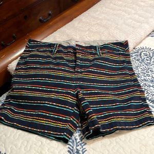 Lady’s multi color shorts size6